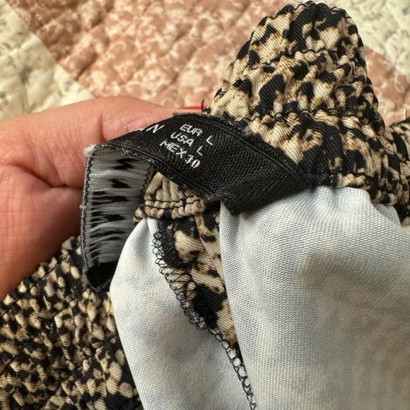 Zara Woman Snake Print Pants - Picture 5 of 5